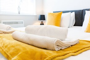 Velvet 2-bedroom Apartment, Brewery Road, Hoddesdon