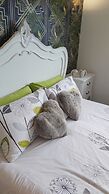 Bluebell House 5 Star Luxury 4 Bdrms and hot tub