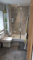 Bluebell House 5 Star Luxury 4 Bdrms and hot tub