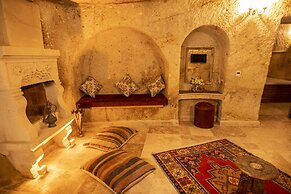Kayata Cave Suites