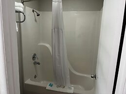 Days Inn by Wyndham Branson Ozarks