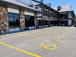 Days Inn by Wyndham Branson Ozarks