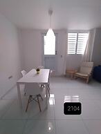 Arecibo Hotel 2104