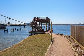 4513pooldaystwnnh - Pool Days and Dock Nights