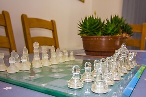 Remarkable 4-bed House in St Minver, Rock