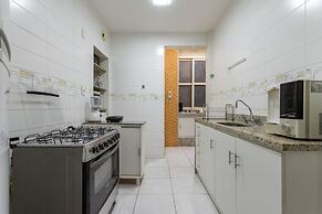 2 Minutes From Copacabana Beach A303