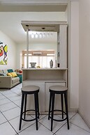 2 Minutes From Copacabana Beach A303