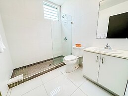 Arecibo Hotel 3202