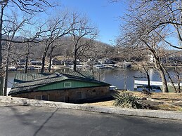 Niangua Hills Resort