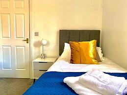 Immaculate 3-bedroom House in Milton Keynes