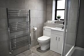 Immaculate 3-bedroom House in Milton Keynes