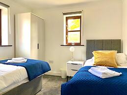 Immaculate 3-bedroom House in Milton Keynes