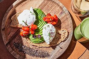 Cosme, A Luxury Collection Resort, Paros