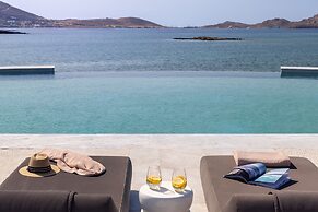 Cosme, A Luxury Collection Resort, Paros