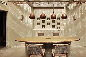 Cosme, A Luxury Collection Resort, Paros