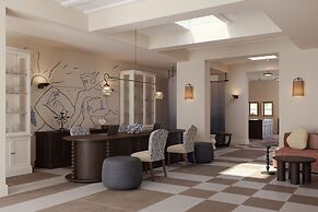 Cosme, A Luxury Collection Resort, Paros