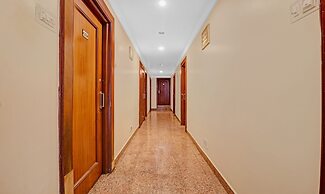 Treebo Surya Yatri Niwas