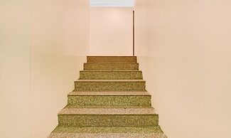 Treebo Surya Yatri Niwas