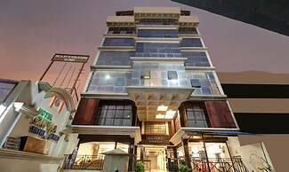 Treebo Surya Yatri Niwas