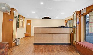 Treebo Surya Yatri Niwas