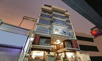 Treebo Surya Yatri Niwas