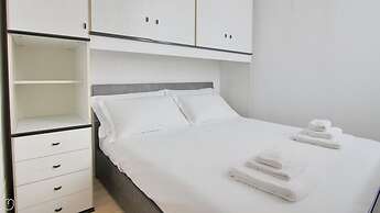 Piazza Amendola 14 - Como