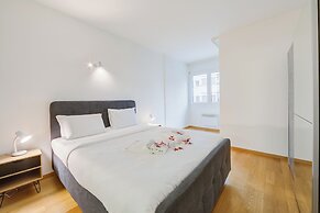 Locarno Place
