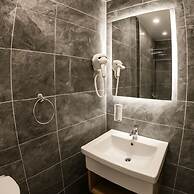 Orange Hotel & Spa