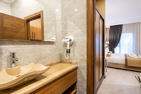 Orange Hotel & Spa