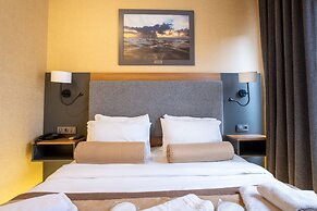 Orange Hotel & Spa