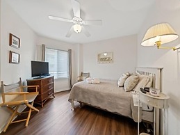 Island North 14c - 2nd Row Stunner! Relax In Comfort After Your Days I