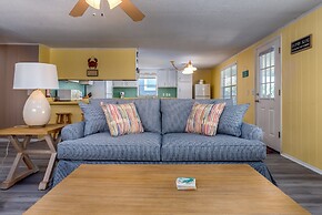 Casa Azul - 315 Port Royal 3 Bedroom Home by RedAwning