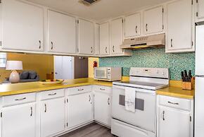 Casa Azul - 315 Port Royal 3 Bedroom Home by RedAwning