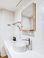 limehome Barcelona Carrer de Fontcoberta