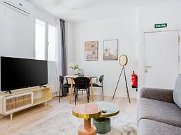 limehome Madrid Calle Ave María