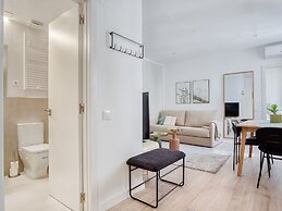 limehome Madrid Calle Ave María