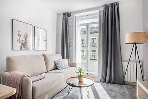 limehome Madrid Calle Ave María