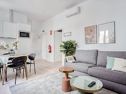 limehome Madrid Calle Ave María