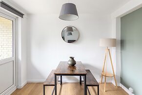 2 Bed Flat with Garden in Canonbury