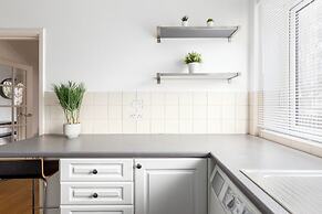 2 Bed Flat with Garden in Canonbury