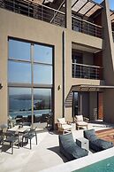 Omnia Villa I - Heated Pool Stunning Seaview