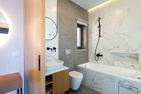 Omnia Villa I - Heated Pool Stunning Seaview