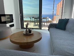 Omnia Villa I - Heated Pool Stunning Seaview