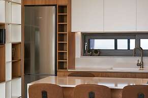 Omnia Villa I - Heated Pool Stunning Seaview