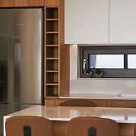 Omnia Villa I - Heated Pool Stunning Seaview