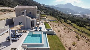 Villa Cielo I Free Heated Pool Stunning Seaview
