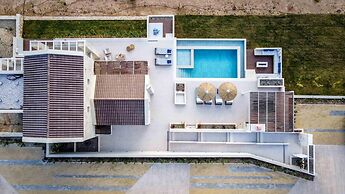 Villa Cielo I Free Heated Pool Stunning Seaview