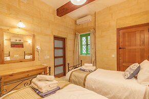 Gozitan Farmhouse with Pool - PP 3