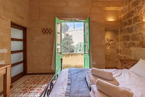 Gozitan Farmhouse with Pool - PP 3