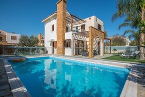 Ayia Napa Ionion Seaside Villa